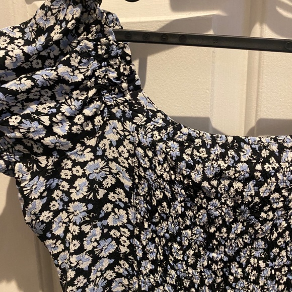 Dynamite Top - Picture 2 of 4